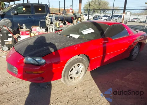 1998 Chevrolet Camaro z USA, uszkodzony, nr VIN 2G1FP22KXW2131663